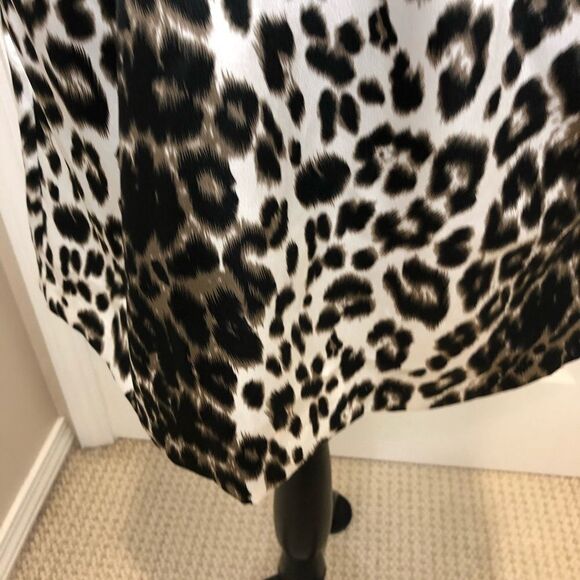 Tweeze Me strapless animal print dress w/ pockets - Picture 16 of 16